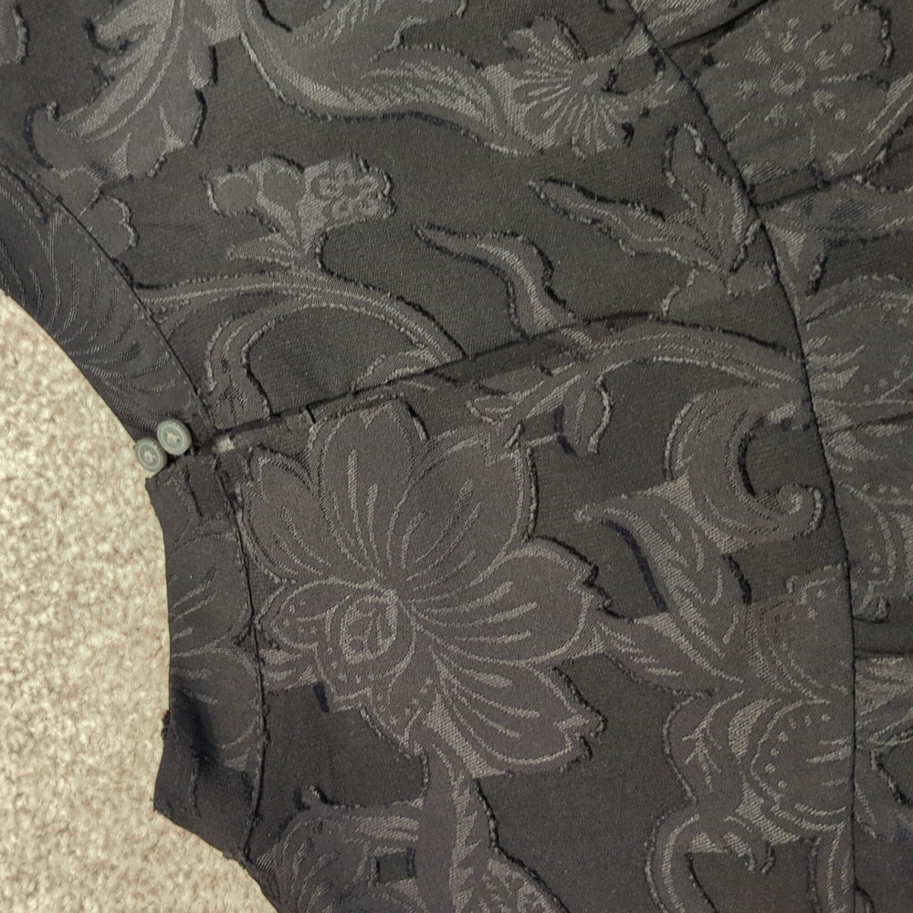 Ruffle Sleeve Shell Top - Picture 3 of 3